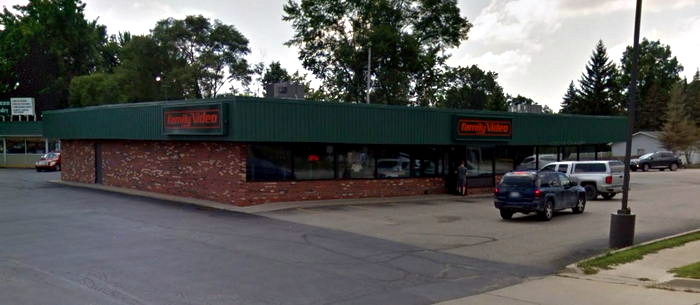 Family Video - Essexville - 2610 Center Ave